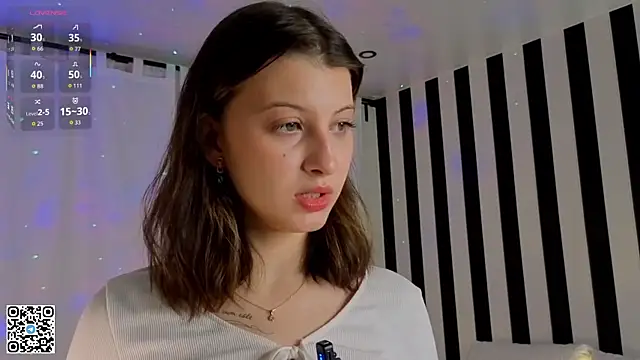 LorinaMaffitt online show from 11-16-25, 06:13