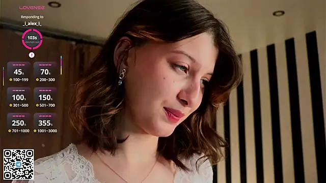 LorinaMaffitt online show from 11-23-25, 06:19