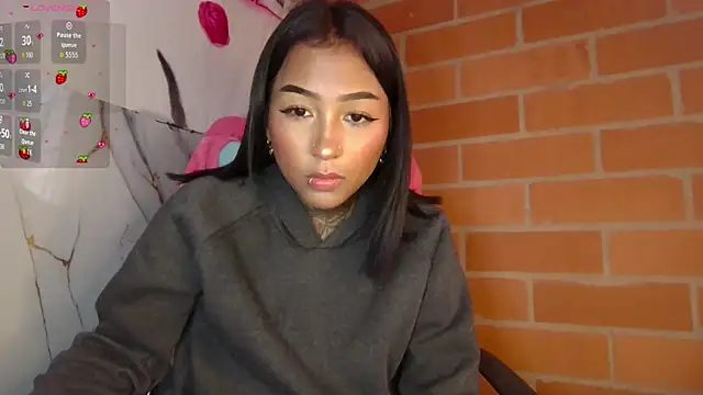 kitty moon1 online show from 09-09-25, 10:31