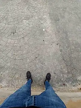 RaoufDz17cm online show from 09-29-25, 04:45