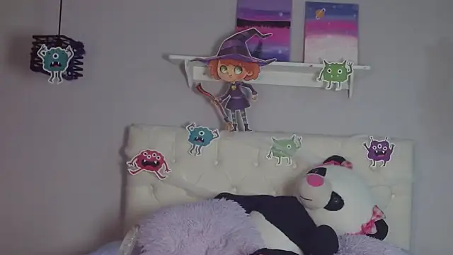  Aiitanaa  online show from 10-26-25, 08:09