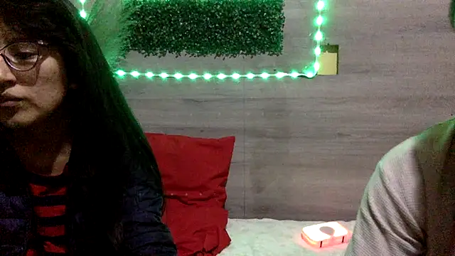 Snapshot of AlbyberCH chatting on 09-10-25, 02:11 AlbyberCH online show from 09-10-25, 02:11