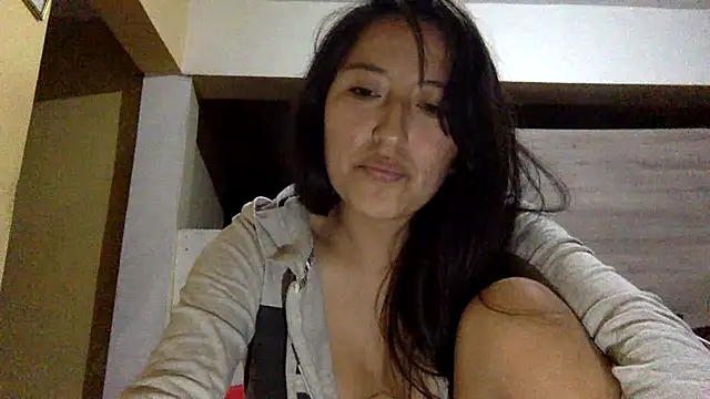 Snapshot of AlbyberCH chatting on 10-24-25, 04:42 AlbyberCH online show from 10-24-25, 04:42