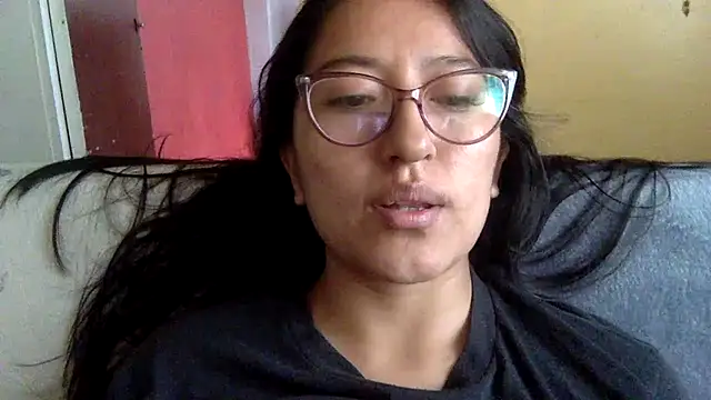 Snapshot of AlbyberCH chatting on 11-23-25, 04:29 AlbyberCH online show from 11-23-25, 04:29