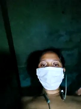 Snapshot of pujaroy363534 chatting on 11-26-25, 07:48 pujaroy363534 online show from 11-26-25, 07:48