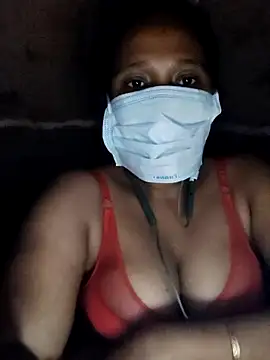 Snapshot of pujaroy363534 chatting on 11-27-25, 08:00 pujaroy363534 online show from 11-27-25, 08:00