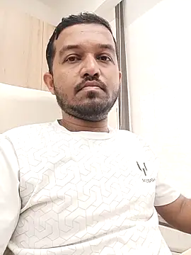 Snapshot of VJ17 chatting on 09-21-25, 04:25 VJ17 online show from 09-21-25, 04:25