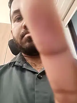 Snapshot of VJ17 chatting on 02-11-26, 10:09 VJ17 online show from 02-11-26, 10:09