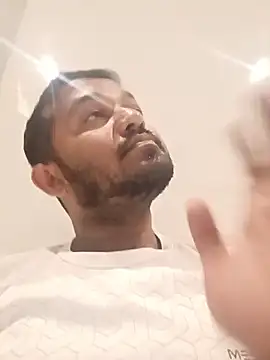 Snapshot of VJ17 chatting on 02-22-26, 03:10 VJ17 online show from 02-22-26, 03:10