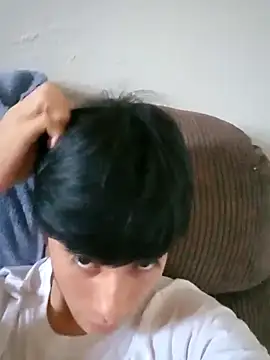 LUISSLEONN0958 online show from 09-13-25, 11:59