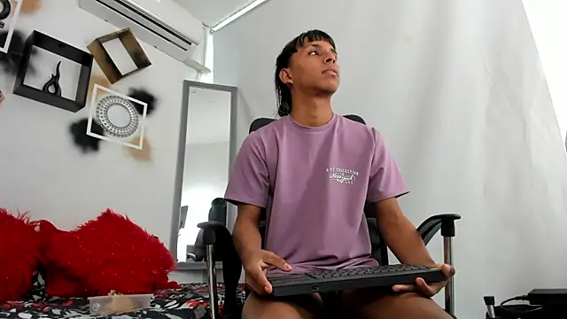 tyler twink boy online show from 11-16-25, 12:55