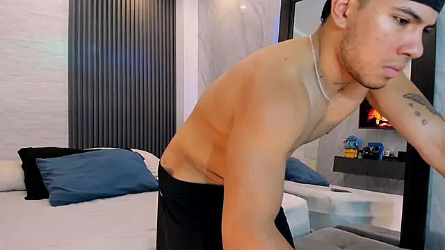 Kalyan Casstelo online show from 09-30-25, 01:49