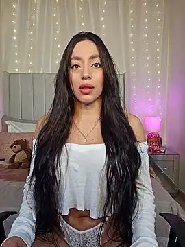 AriadnaTaylor online show from 12-05-25, 12:47