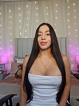 AriadnaTaylor online show from 12-22-25, 04:59