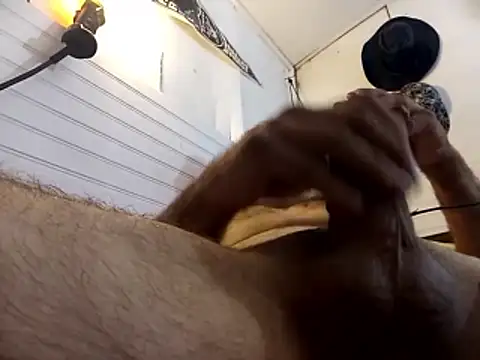 Southerngent1979 online show from 11-02-25, 05:43