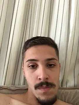 henriquexz244 online show from 01-12-26, 06:57