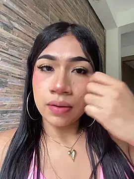 LiaSaenz27 online show from 10-27-25, 03:16
