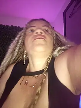 Eva Luxei online show from 11-30-25, 05:11