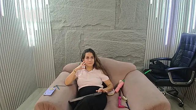 CamileX online show from 09-11-25, 01:22