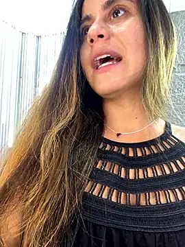 CamileX online show from 10-07-25, 01:52