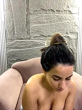 CamileX online show from 10-23-25, 01:54