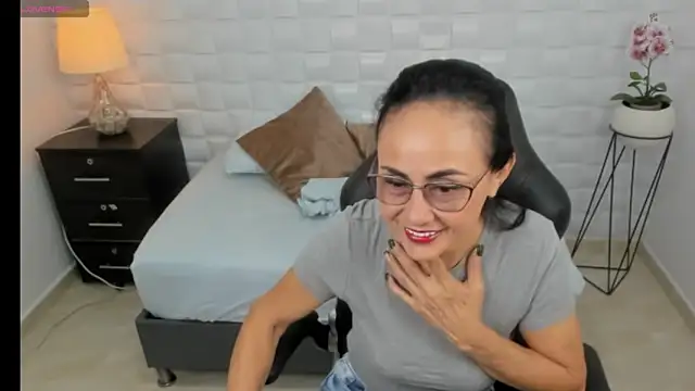 Snapshot of yulitza1025 chatting on 10-09-25, 12:14 yulitza1025 online show from 10-09-25, 12:14