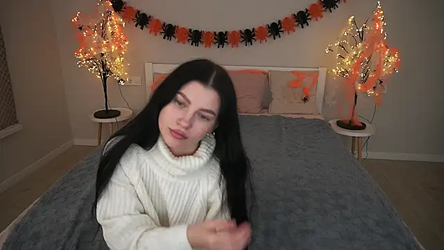 SkyBri i online show from 10-28-25, 01:58