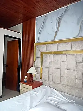 ValeriaJacobs online show from 10-02-25, 12:12