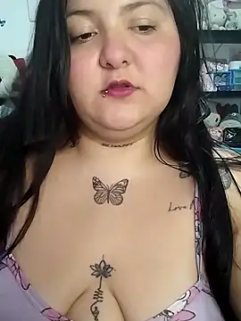 SoffiiCurvy online show from 09-17-25, 03:30