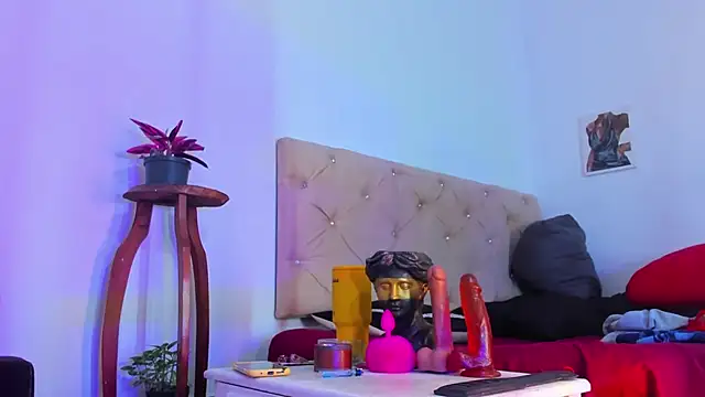  Tarekk  online show from 09-23-25, 02:09