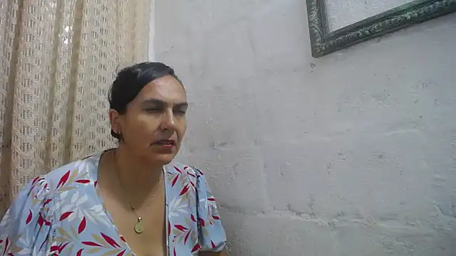 gabbyparker  online show from 05-14-26, 09:38