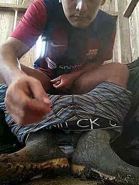 Snapshot of delesteli chatting on 09-13-25, 03:23 delesteli online show from 09-13-25, 03:23