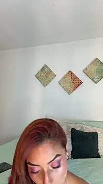 Snapshot of monnay520 chatting on 11-12-25, 05:08 monnay520 online show from 11-12-25, 05:08