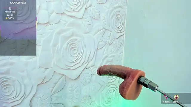 Monthiee online show from 10-12-25, 04:44