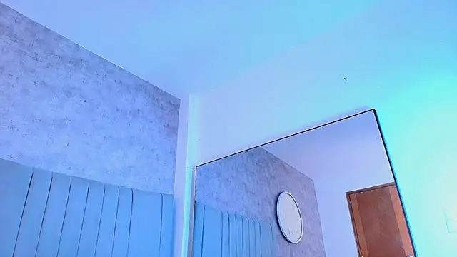 karla-ruiz online show from 10-20-25, 07:14