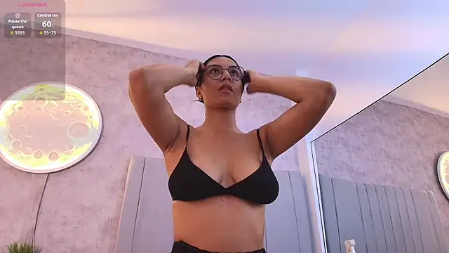 karla-ruiz online show from 02-25-26, 07:34