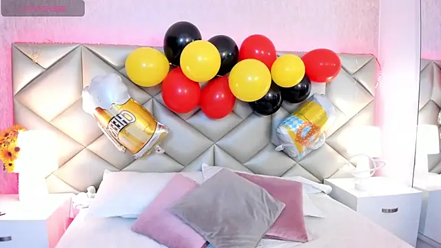 Snapshot of dafnne_hall chatting on 09-26-25, 04:27 dafnne hall online show from 09-26-25, 04:27