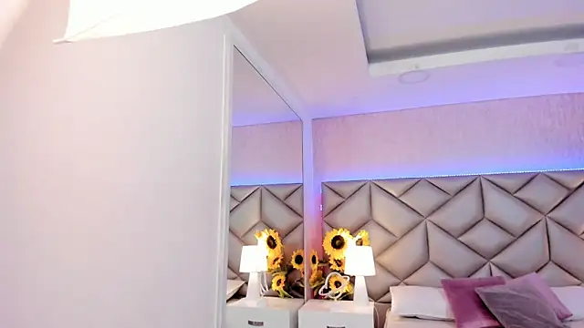 Snapshot of dafnne_hall chatting on 10-09-25, 04:21 dafnne hall online show from 10-09-25, 04:21