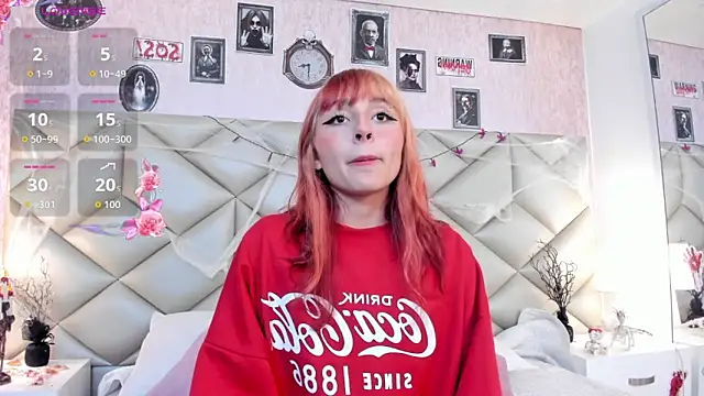 Snapshot of dafnne_hall chatting on 10-18-25, 04:26 dafnne hall online show from 10-18-25, 04:26