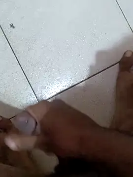 6-inchbanana online show from 10-29-25, 09:38