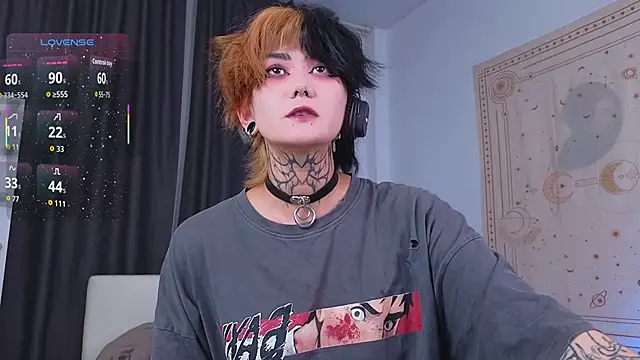 Snapshot of GothXRaven chatting on 11-26-25, 11:33 GothXRaven online show from 11-26-25, 11:33