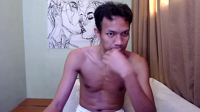 Snapshot of fantasy_davidxx chatting on 09-18-25, 12:01 fantasy davidxx online show from 09-18-25, 12:01