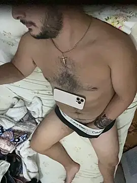 Snapshot of HOTDAN92 chatting on 09-28-25, 12:49 HOTDAN92 online show from 09-28-25, 12:49