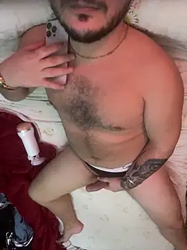 Snapshot of HOTDAN92 chatting on 11-08-25, 02:45 HOTDAN92 online show from 11-08-25, 02:45