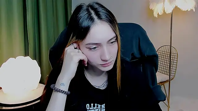 olivianorton online show from 09-29-25, 03:39