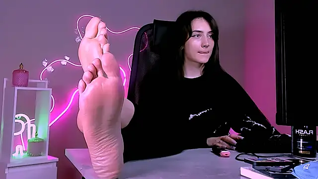 olivianorton online show from 02-24-26, 02:59