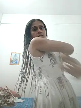 hotshreya69 online show from 09-11-25, 06:57