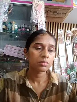 hotshreya69 online show from 10-11-25, 09:52