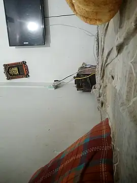 hotshreya69 online show from 11-11-25, 07:47