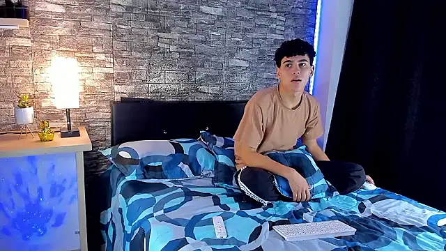 Theimperialboys  online show from 01-14-26, 12:16